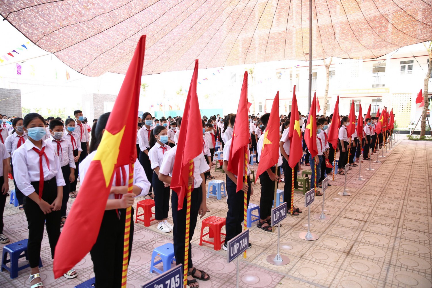 z2073366540387 5c994fe5fd07f6c953c6cf1a6f228623