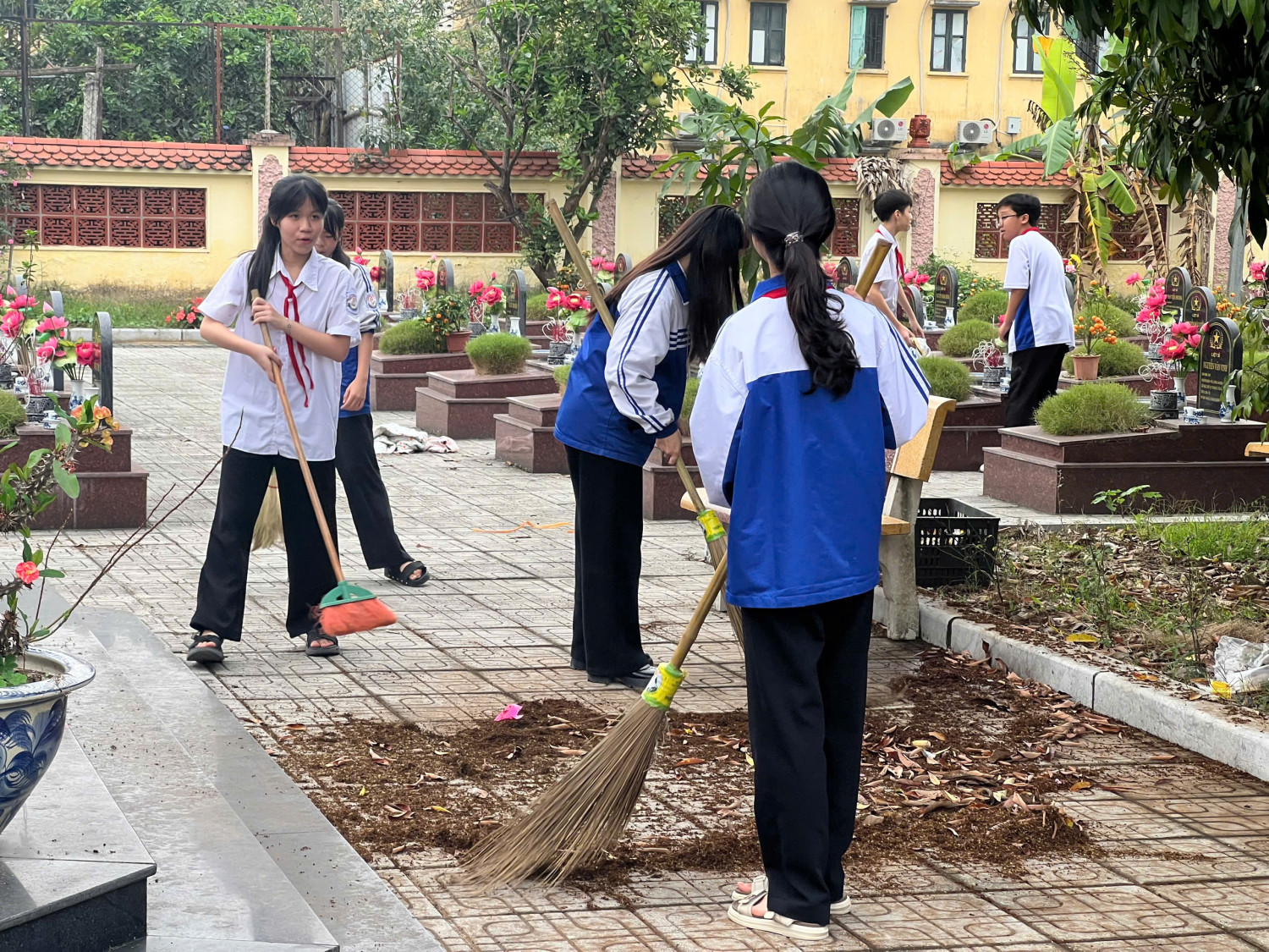 z7584087500854 cb751cc73baead981384ca02620180d3