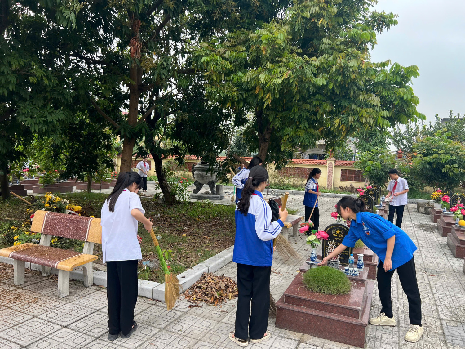 z7584087512480 e2aefcb7a85bacdcf86e738c8d1fbf5b